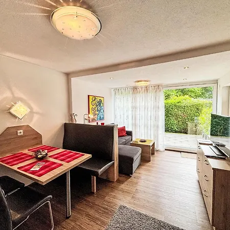 4 By Interhome *